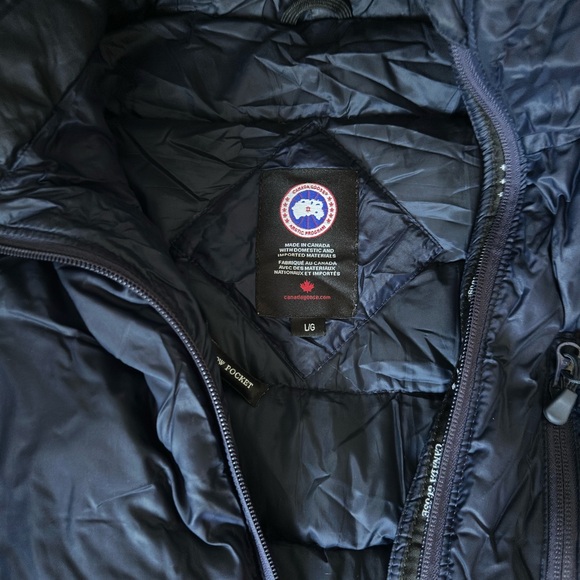 Canada Goose Down Jacket - Picture 3 of 6